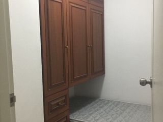 For rent 4 bedrooms condo in Bang Rak, Bangkok