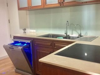 For rent 4 bedrooms condo in Bang Rak, Bangkok