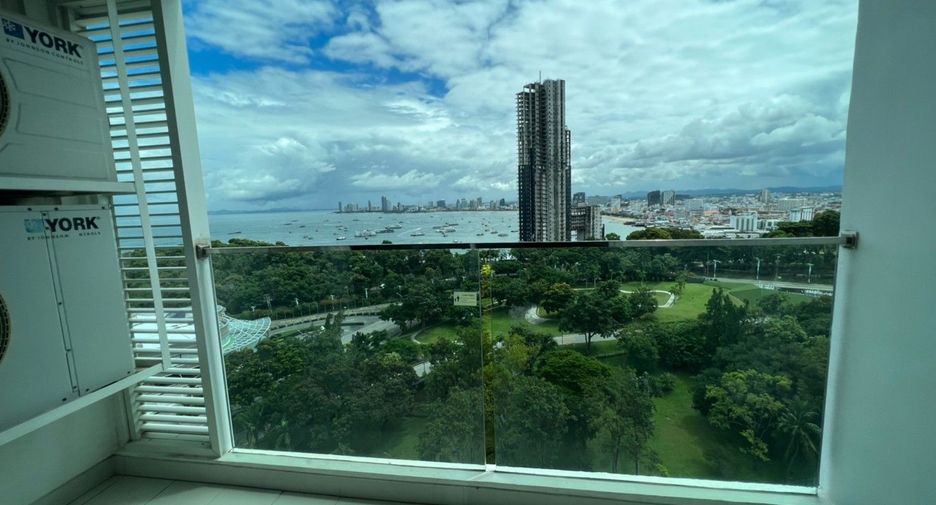 À vendre 2 chambres condo à Bang Lamung, Chonburi