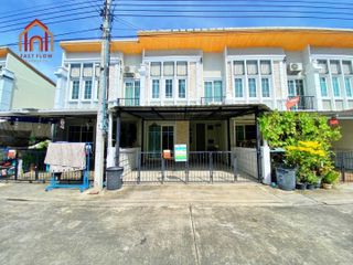 For sale 4 Beds house in Lat Phrao, Bangkok