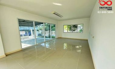 For sale 3 bed house in Lam Luk Ka, Pathum Thani