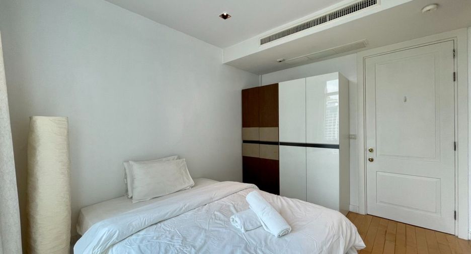 À louer 3 chambres condo à Pathum Wan, Bangkok