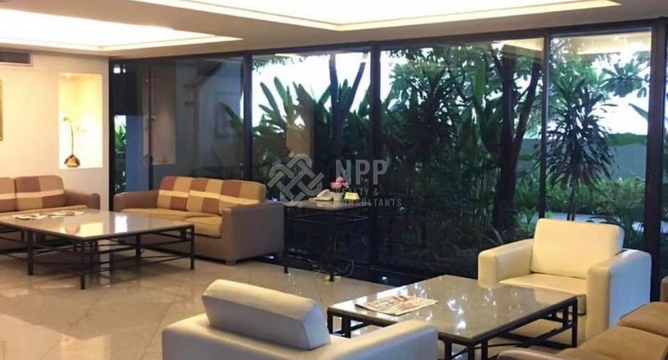 For sale 6 bed condo in Chatuchak, Bangkok