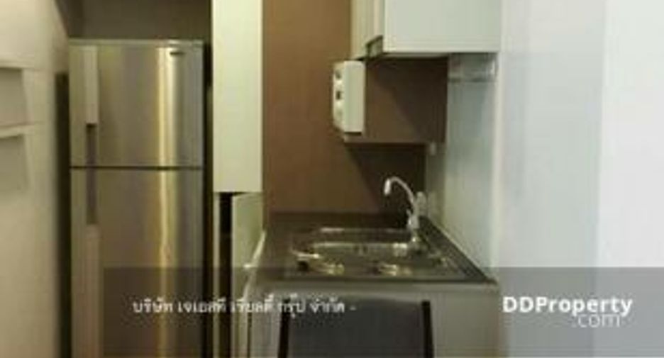 For sale 1 bed condo in Khlong Toei, Bangkok