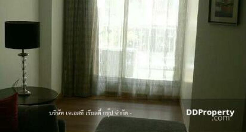 For sale 1 bed condo in Khlong Toei, Bangkok