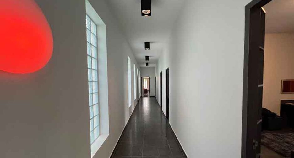 Villa zum Kauf mit 4 Zimmer in San Sai, Chiang Mai