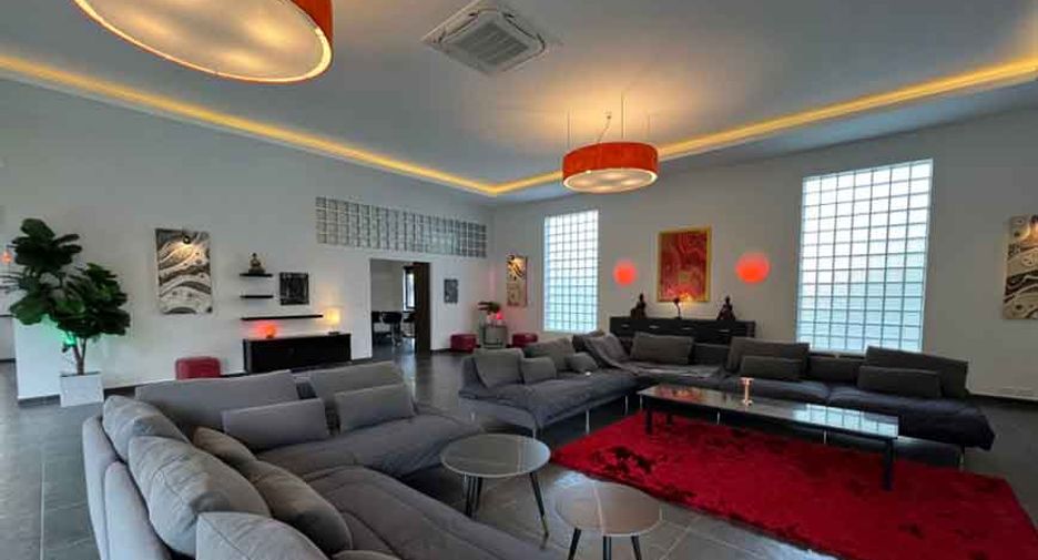 Villa zum Kauf mit 4 Zimmer in San Sai, Chiang Mai