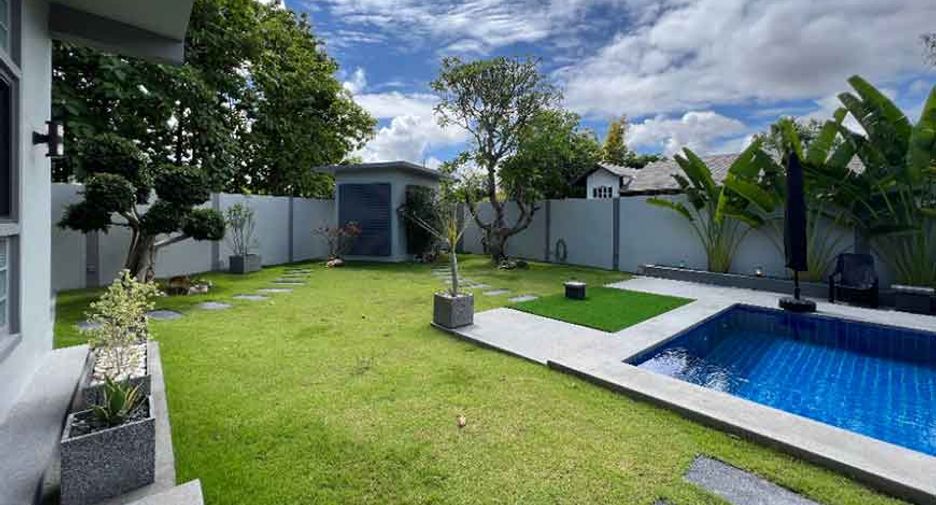 Villa zum Kauf mit 4 Zimmer in San Sai, Chiang Mai