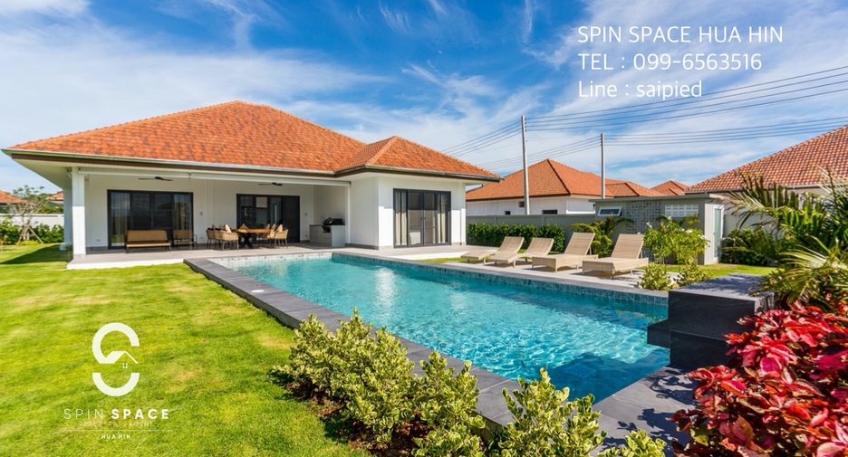 For sale 4 bedrooms villa in Hua Hin, Prachuap Khiri Khan