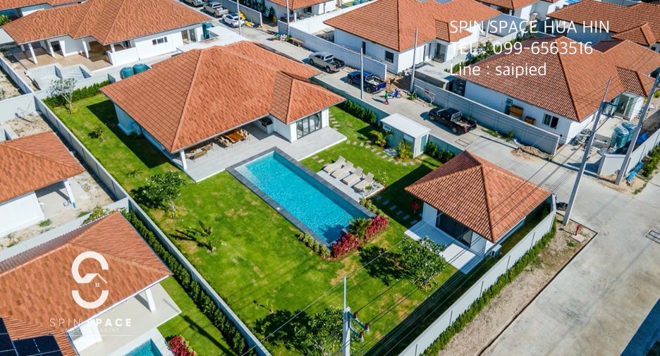 For sale 4 bedrooms villa in Hua Hin, Prachuap Khiri Khan