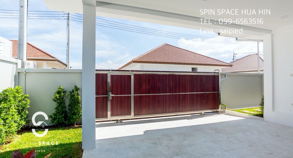 For sale 4 bedrooms villa in Hua Hin, Prachuap Khiri Khan