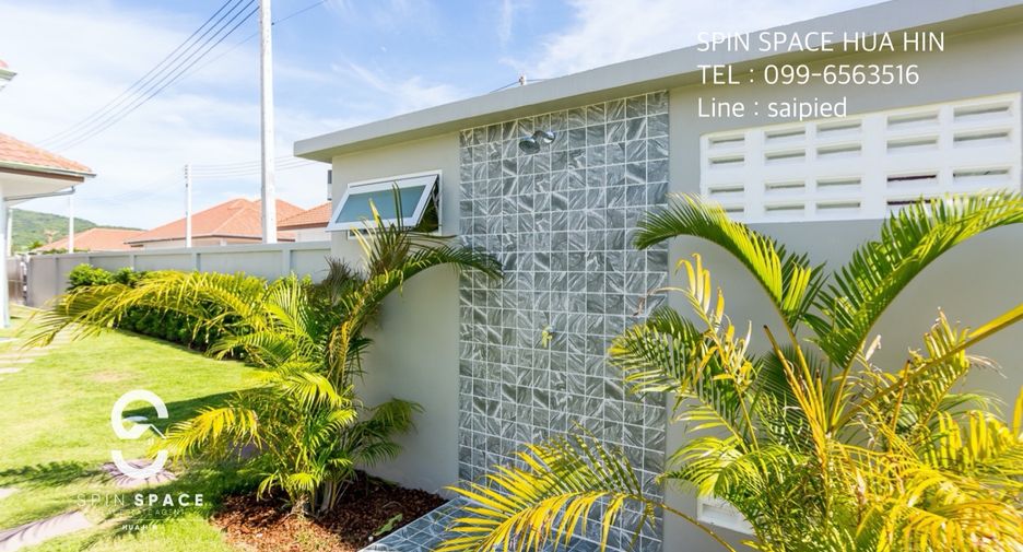 For sale 4 bedrooms villa in Hua Hin, Prachuap Khiri Khan