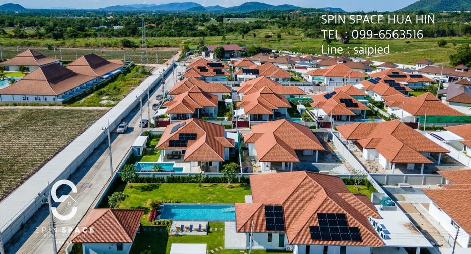 For sale 4 bedrooms villa in Hua Hin, Prachuap Khiri Khan