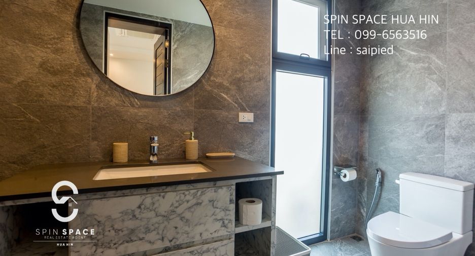 For sale 4 bedrooms villa in Hua Hin, Prachuap Khiri Khan
