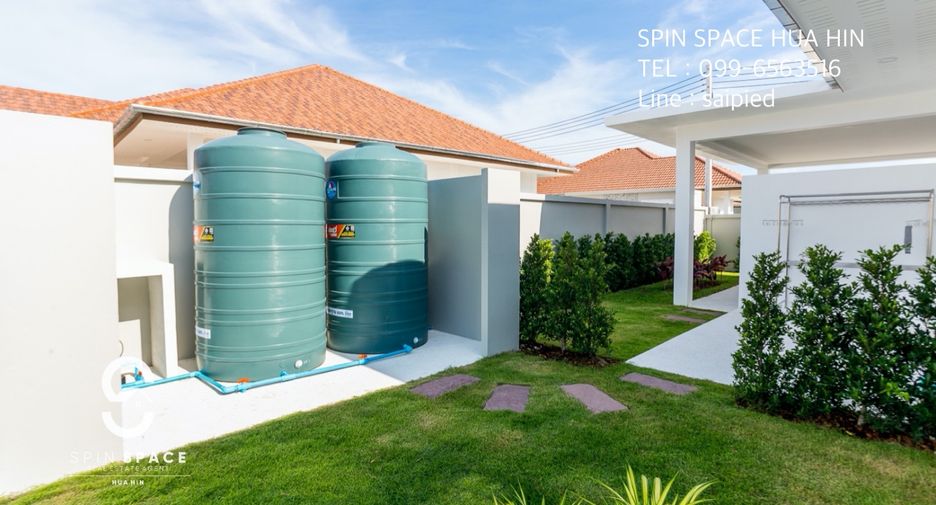 For sale 4 bedrooms villa in Hua Hin, Prachuap Khiri Khan