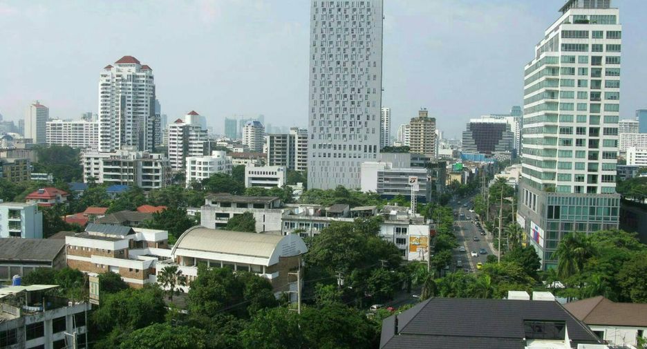 For rent and for sale 3 bed condo in Khlong Toei, Bangkok