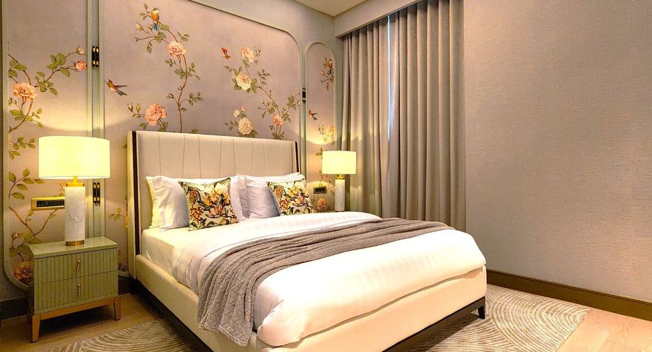 For rent そして for sale 6 ベッドルーム condo in Khlong San, Bangkok