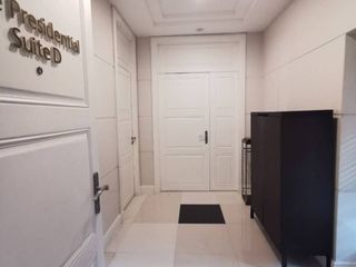 For rent 5 bedrooms condo in Pathum Wan, Bangkok