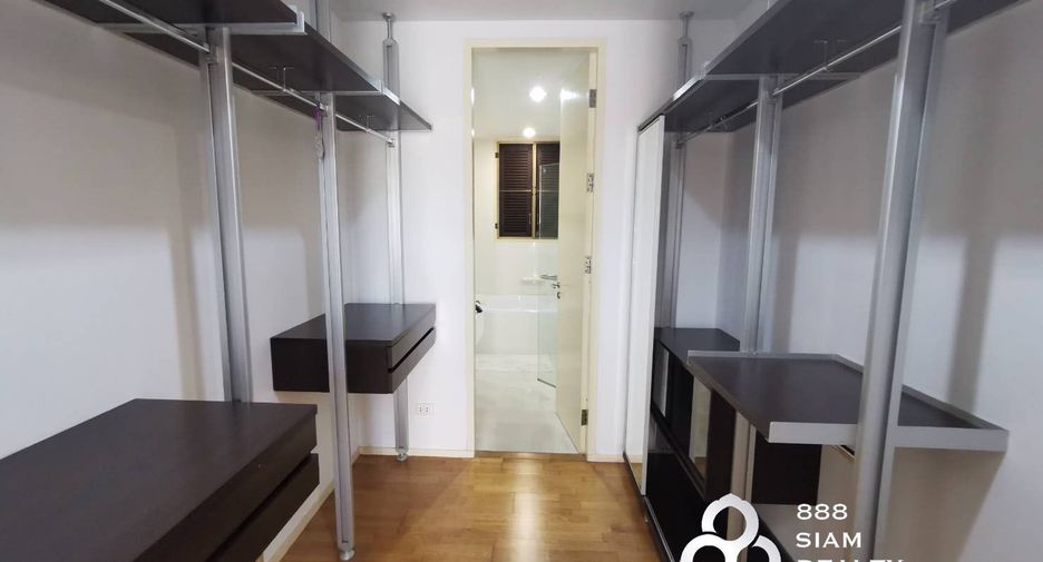 For sale 2 bed condo in Huai Khwang, Bangkok