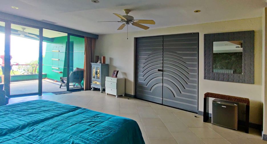 For sale 2 bedrooms apartment in Mueang Phuket, Phuket