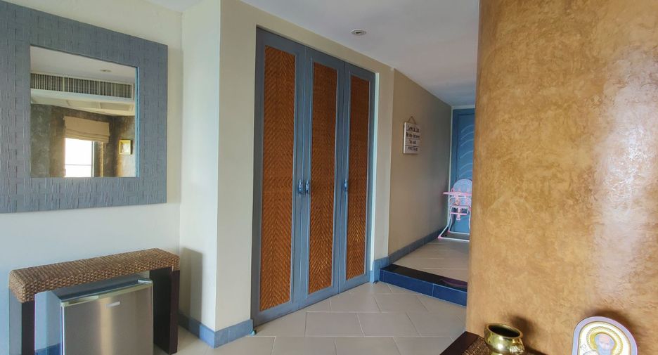 For sale 2 bedrooms apartment in Mueang Phuket, Phuket