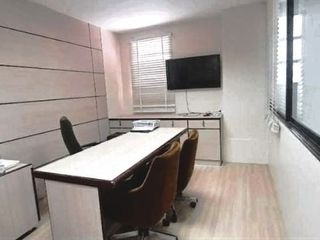 For sale 4 bedrooms retail Space in Wang Thonglang, Bangkok