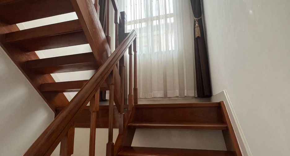 À vendre 3 chambres maison à Bang Bo, Samut Prakan