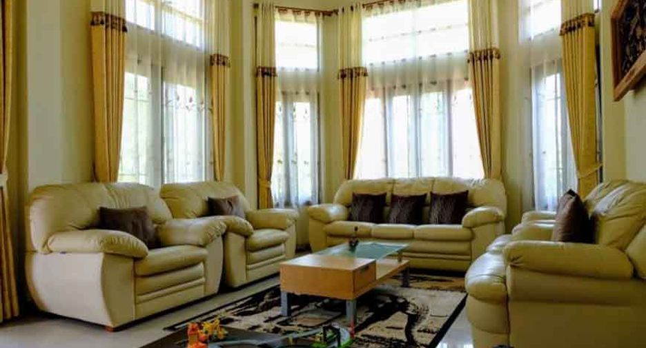 For sale 4 bedrooms villa in San Sai, Chiang Mai