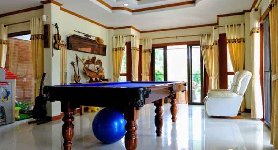 For sale 4 bedrooms villa in San Sai, Chiang Mai