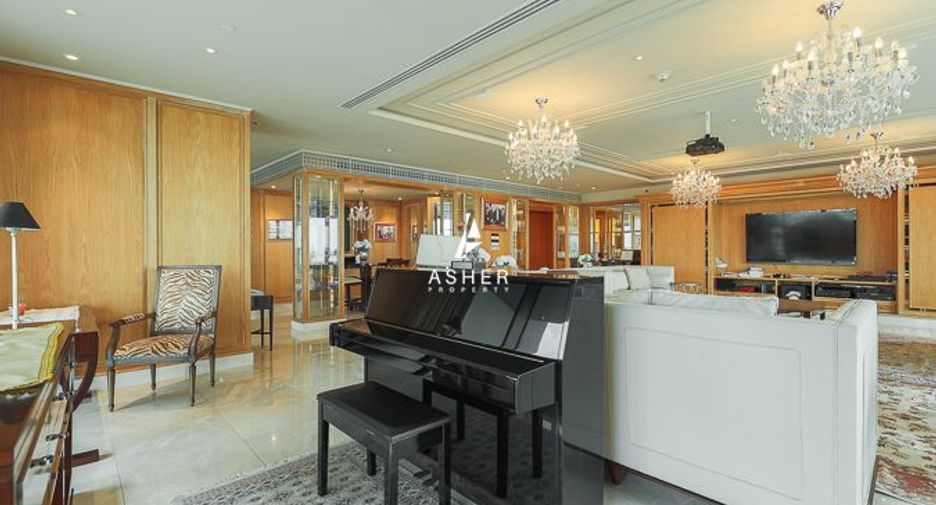 For rent and for sale 3 bedrooms condo in Pathum Wan, Bangkok