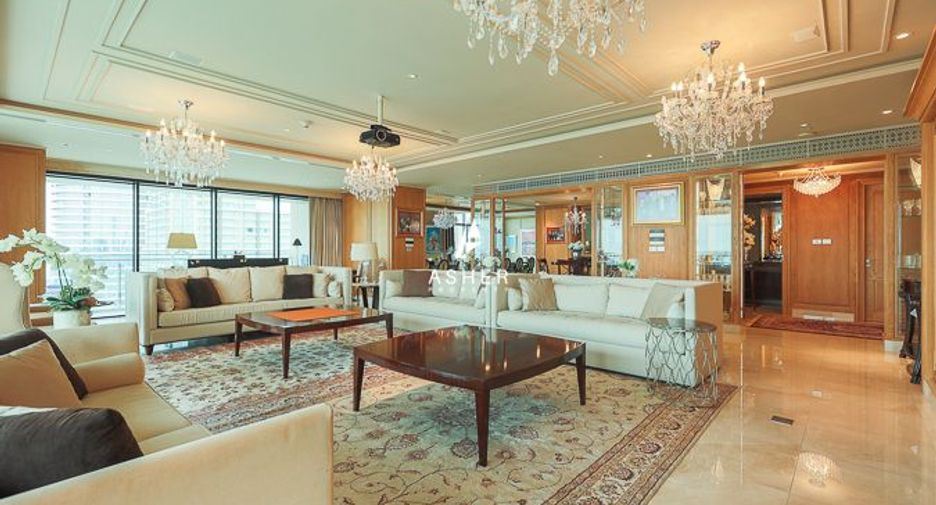 For rent and for sale 3 bedrooms condo in Pathum Wan, Bangkok