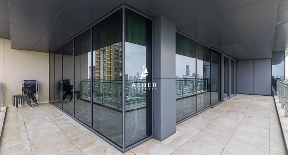 For rent and for sale 3 bedrooms condo in Pathum Wan, Bangkok