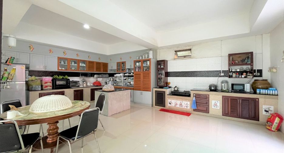 For sale 7 bedrooms house in Takua Thung, Phang Nga
