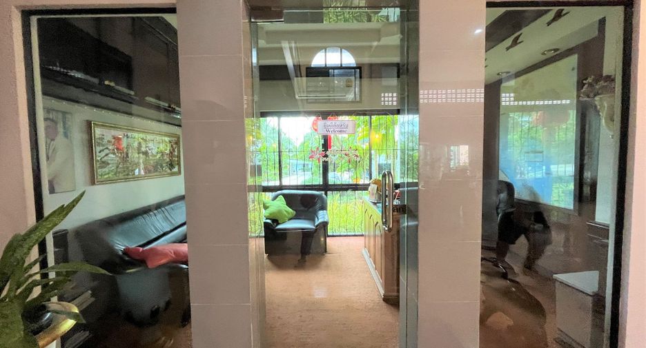 For sale 7 bedrooms house in Takua Thung, Phang Nga