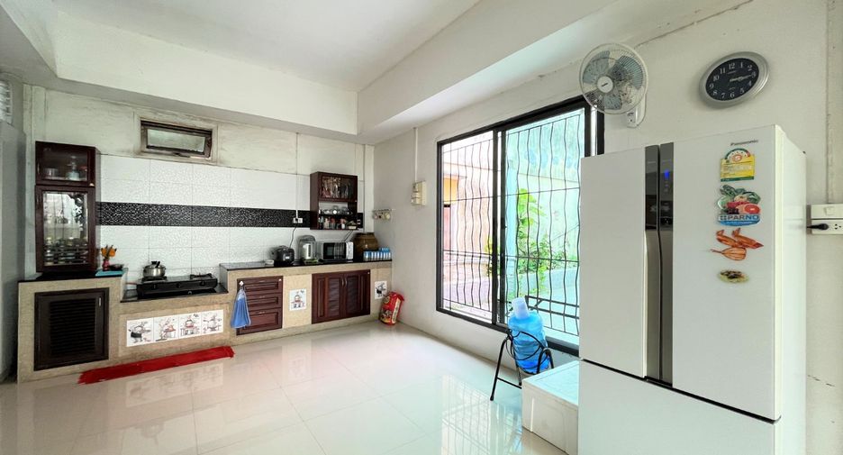 For sale 7 bedrooms house in Takua Thung, Phang Nga