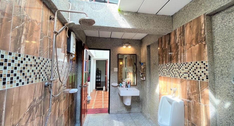 For sale 7 bedrooms house in Takua Thung, Phang Nga