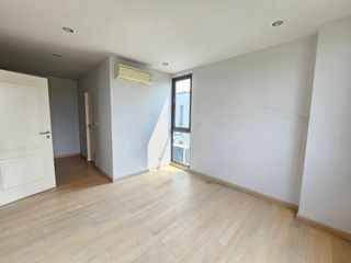 For rent and for sale 7 bedrooms retail Space in Yan Nawa, Bangkok