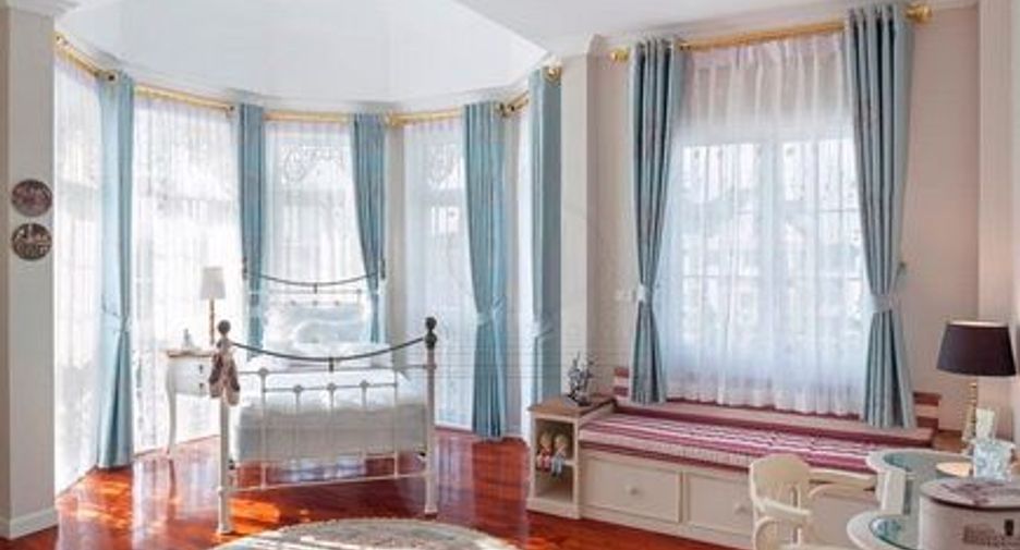 For sale 4 ベッドルーム condo in Bang Na, Bangkok