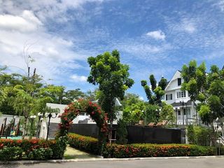 For sale 4 bedrooms condo in Bang Na, Bangkok