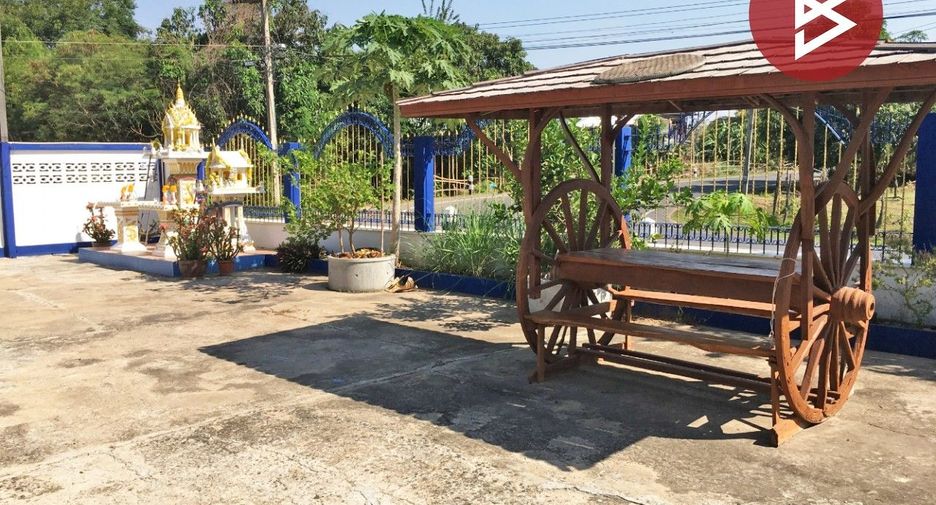 For sale studio house in Mueang Surin, Surin