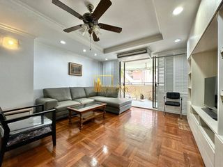 For rent 3 bedrooms condo in Khlong Toei, Bangkok
