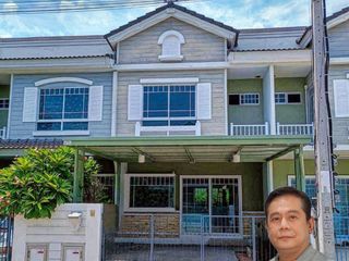 For sale 2 bed townhouse in Thung Khru, Bangkok