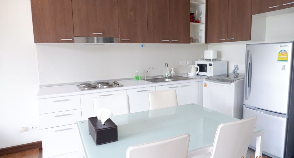 For sale 1 bed condo in Bang Na, Bangkok