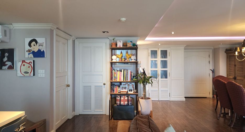 For sale 1 bed condo in Phaya Thai, Bangkok