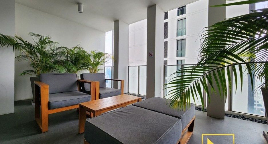 Wohnung zur Miete mit 1 Zimmer in Pathum Wan, Bangkok