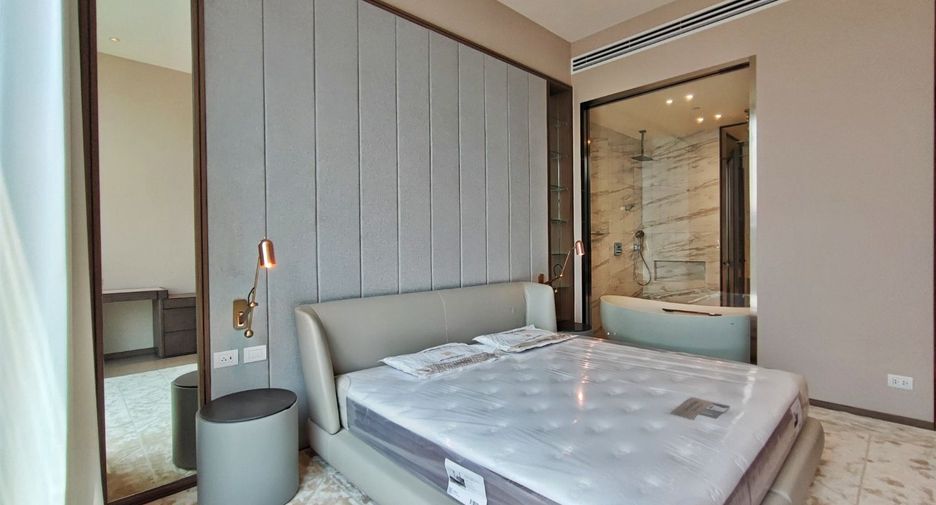 For rent 2 ベッドルーム condo in Pathum Wan, Bangkok