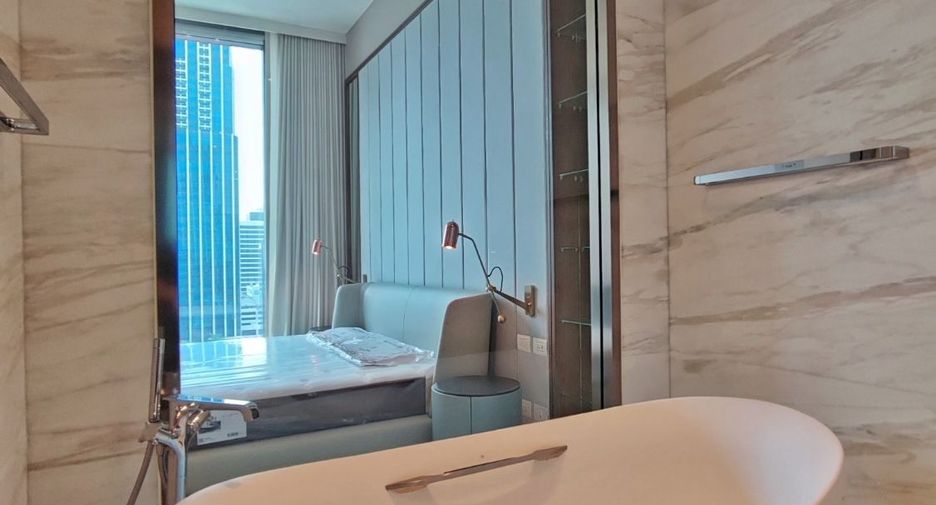 For rent 2 ベッドルーム condo in Pathum Wan, Bangkok