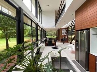 For sale 4 ベッドルーム villa in Hang Dong, Chiang Mai