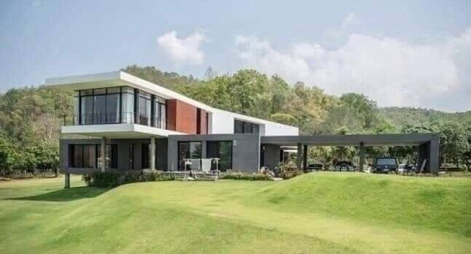 For sale 4 ベッドルーム villa in Hang Dong, Chiang Mai