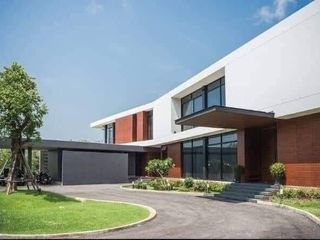 For sale 4 ベッドルーム villa in Hang Dong, Chiang Mai